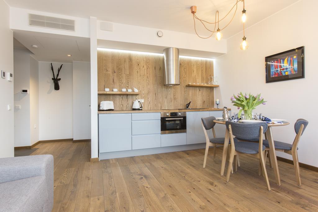 Cozy City Apartments Tallinn Exterior photo